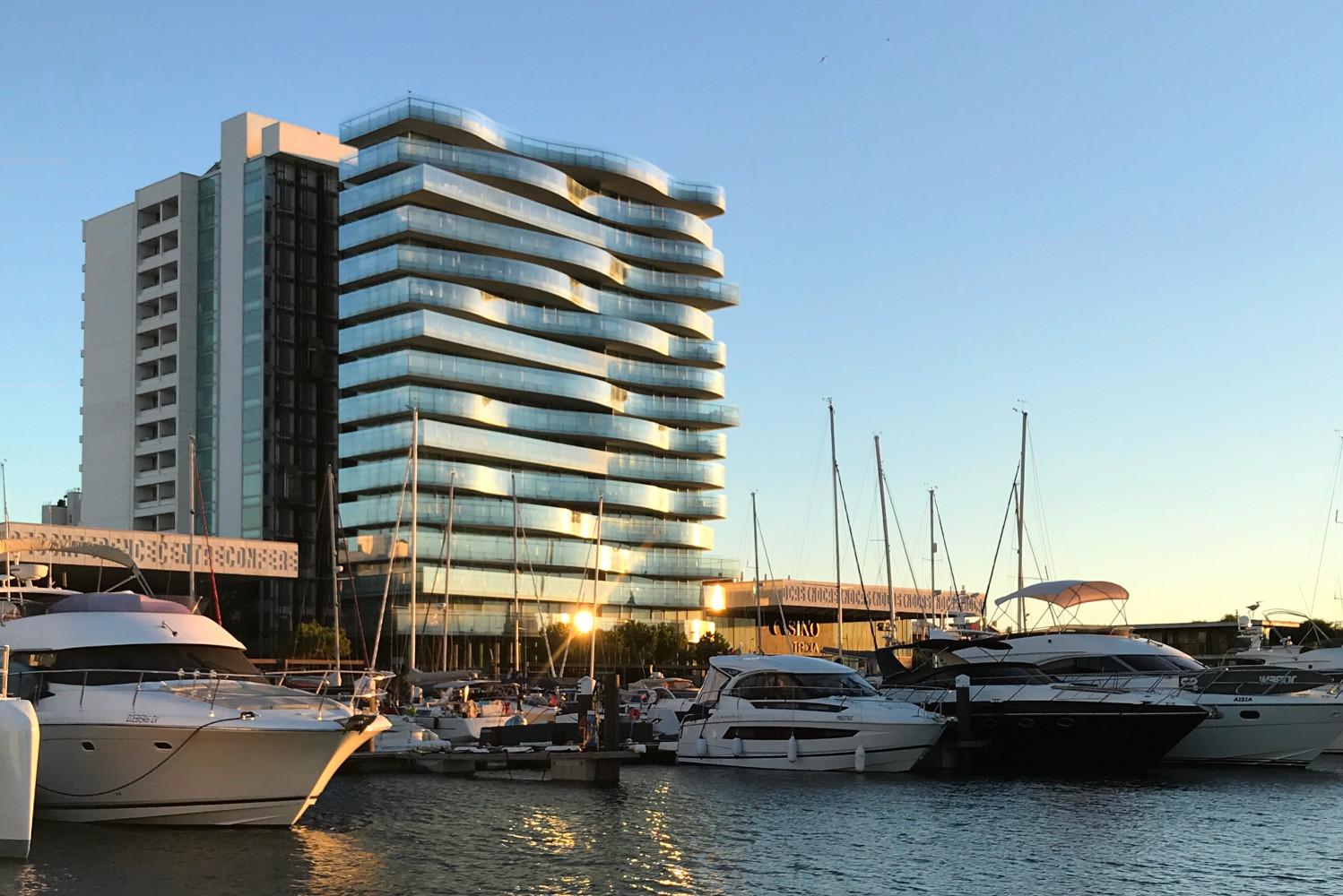 Troia's Marina