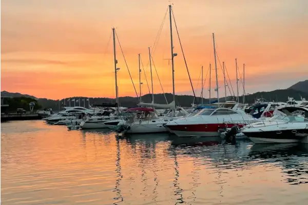 Sunset Yacht Experience